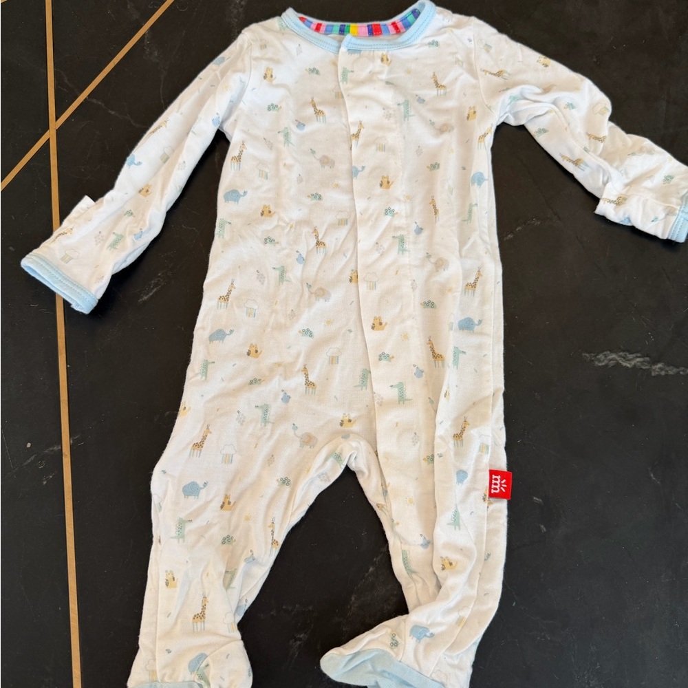 Magnetic Me Kids Pajamas with Animal Print